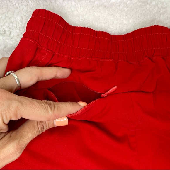 Athletic Shorts - Picture 6 of 7